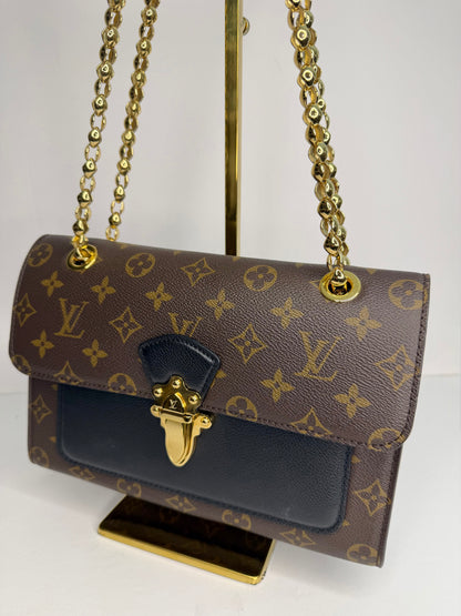 Pre-owned Louis Vuitton monogram canvas victorie shoulder bag