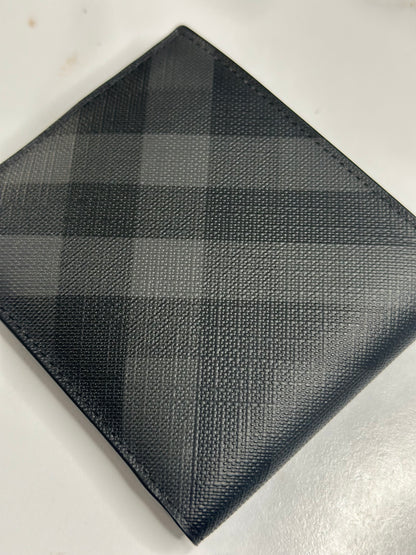 Pre-owned Burberry black and grey men’s bi-fold