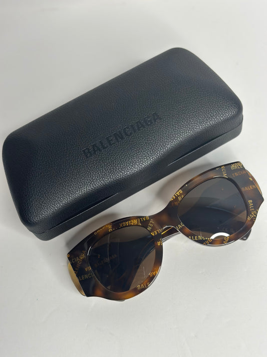 Pre-owned Balenciaga Havana tortise sunglasses