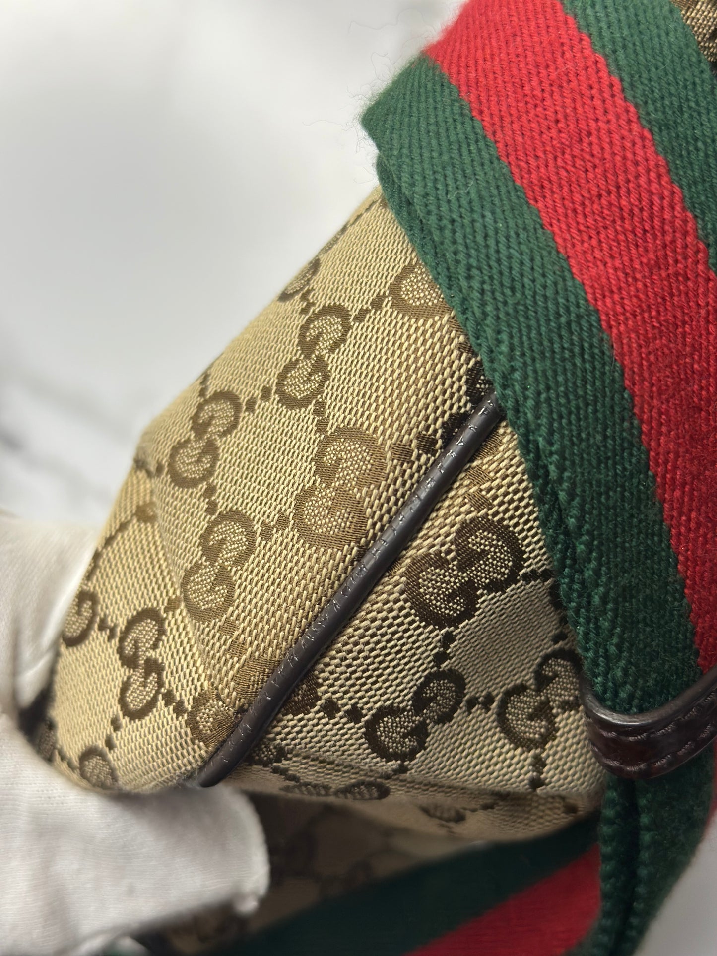 Pre-owned Gucci GG Canvas web medium hobo crossbody