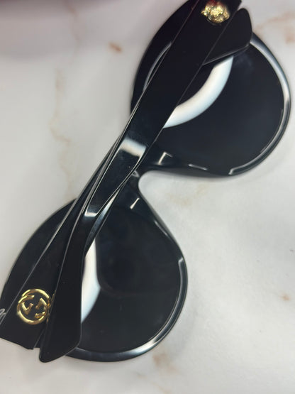 Pre-owned Gucci GG interlocking logo black cat eye sunglasses
