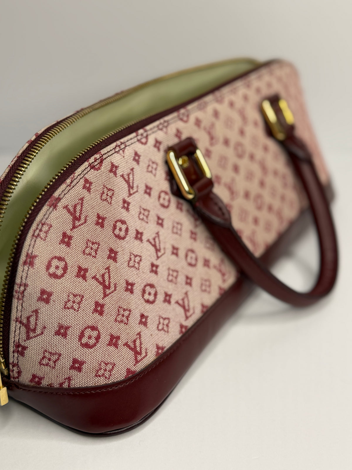 Pre-owned Louis Vuitton Mini Lin Cherry Canvas Alma long top handle tote