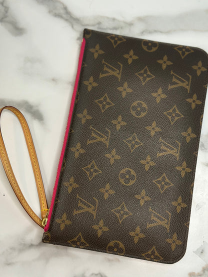 Pre-owned Louis Vuitton monogram canvas neverfull MM pouch