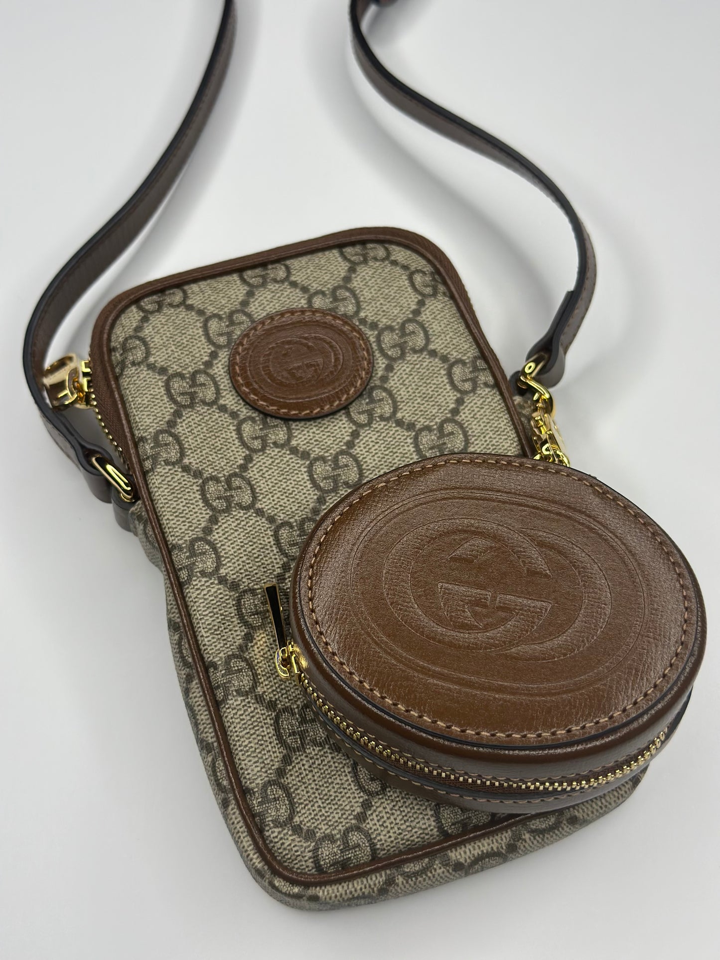 Pre-owned Gucci GG Supreme Interlocking G phone crossbody bag