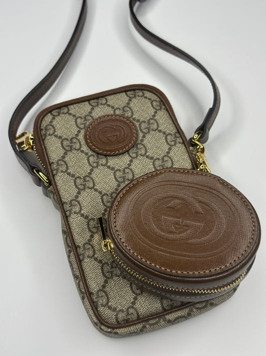Pre-owned Gucci GG Supreme Interlocking G phone crossbody bag