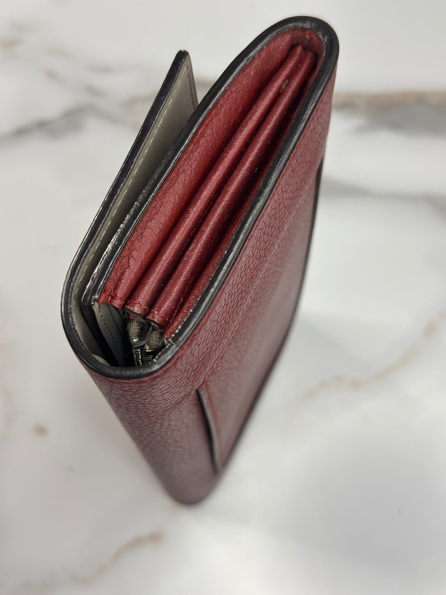 Pre-owned Celine Burgundy Leather Multifunction Flap Wallet