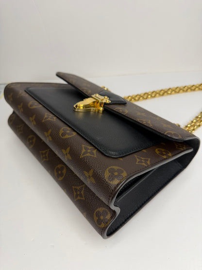 Pre-owned Louis Vuitton monogram canvas victorie shoulder bag