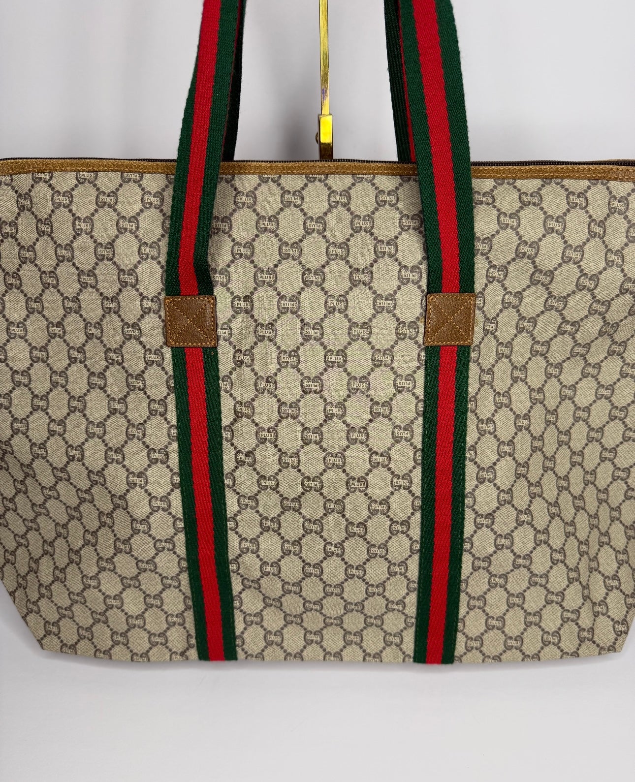 Pre-owned Gucci Vintage GG Plus canvas Sherry line weekender tote