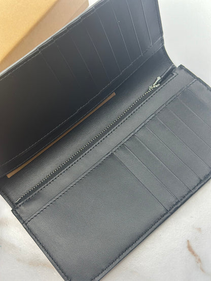 Pre-owned Burberry coated canvas Continental wallet