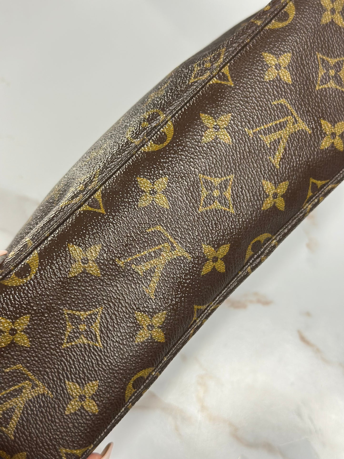 Pre-owned Louis Vuitton monogram canvas trousse 28 toiletry pouch
