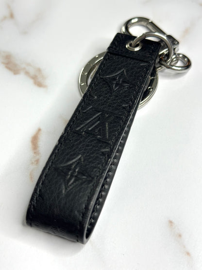 Pre-owned Louis Vuitton Shadow Dragonne Key Holder And Bag Charm