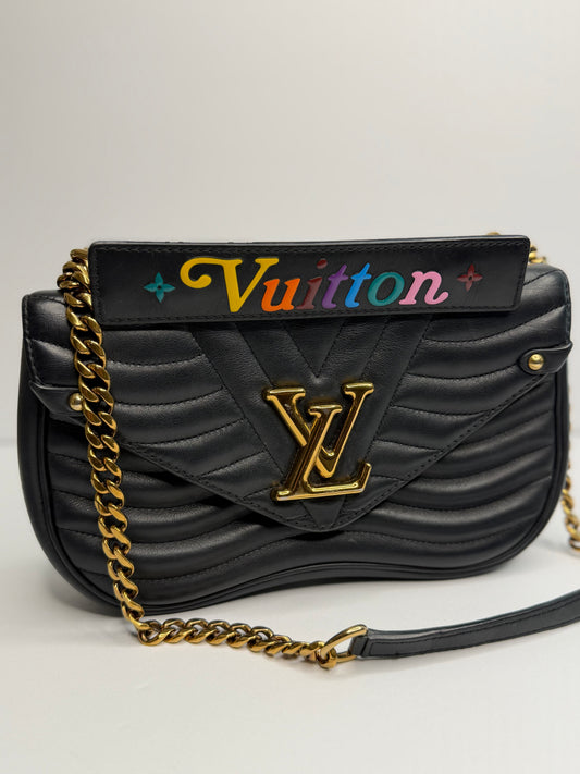 Pre-owned Louis Vuitton New Wave PM quilted leather Crossbody