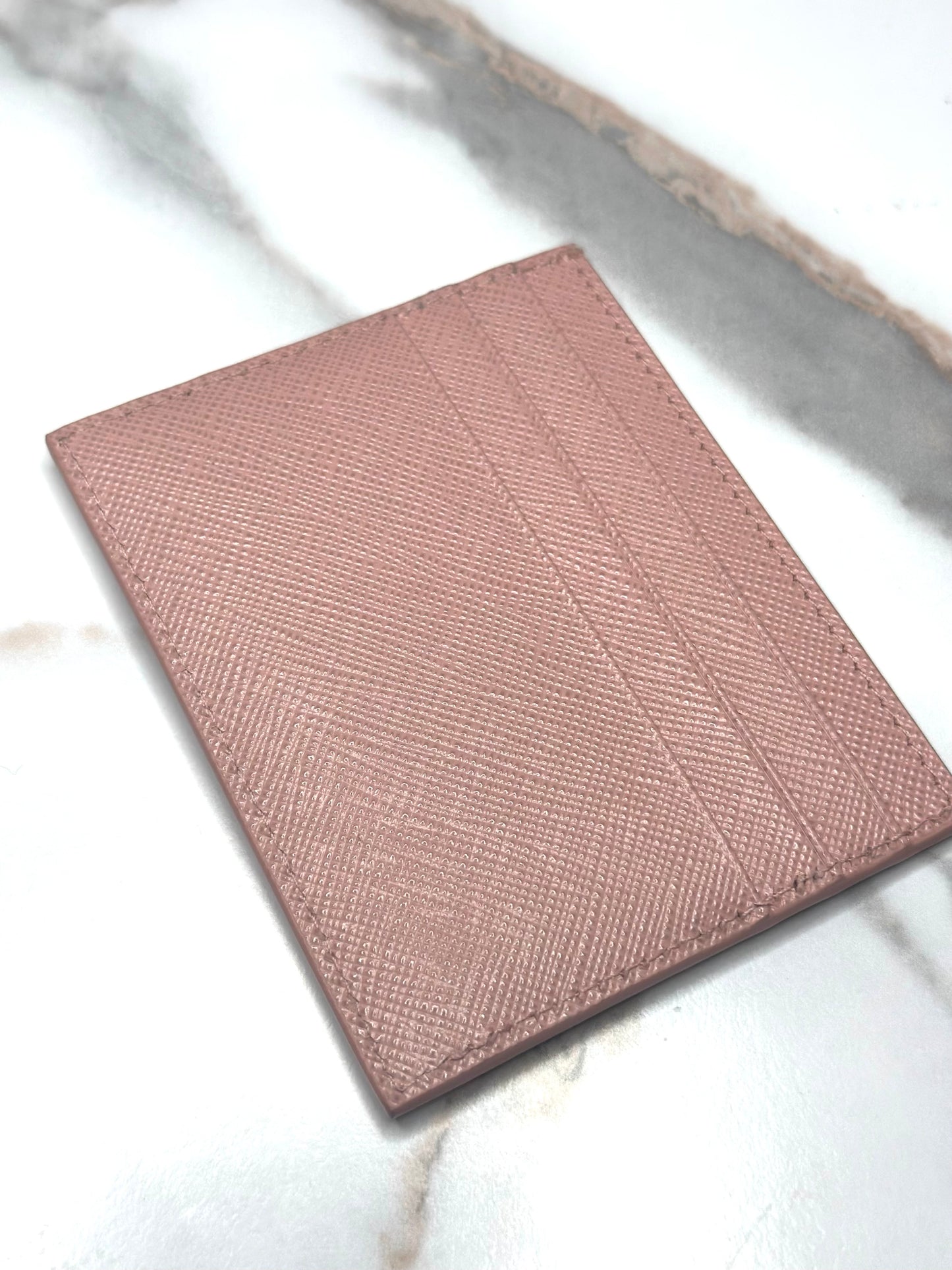 Pre-owned Prada light pink Saffiano leather card holder