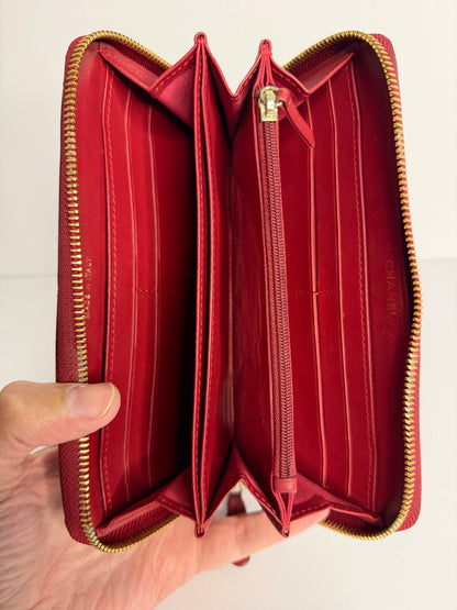 Pre-owned Chanel 19 Zipped Wallet dark red quilted lambskin