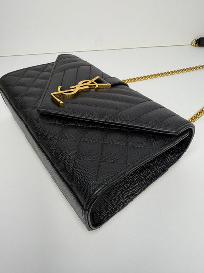 Pre-owned Saint Laurent ENVELOPE IN QUILTED LEATHER GRAIN DE POUDRE SMALL crossbody
