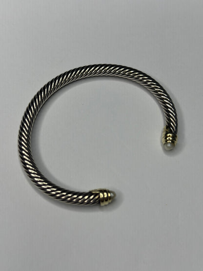 Pre-owned David Yurman Cable Classics bracelet made of sterling silver and 14k gold with pearl accents