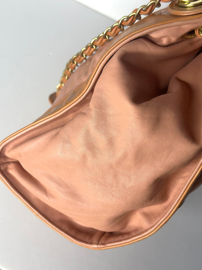 Pre-owned Chanel Matelasse Lambskin 2-Way bicolor Shoulder Bag