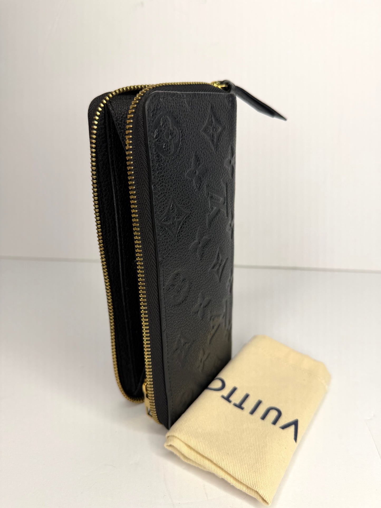 Pre-owned Louis Vuitton Black empriente leather clemence wallet