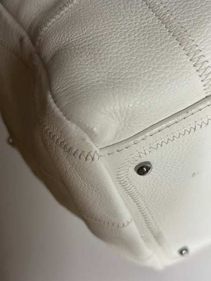 Pre-owned Chanel white calfskin leather LAX bowler bag