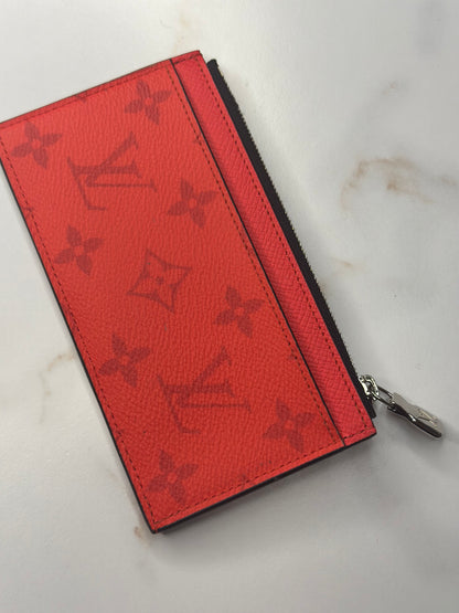 Pre-owned Louis Vuitton Taigarama Coin Card Holder in Rouge