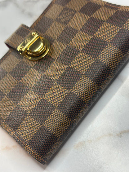 Pre-owned Louis Vuitton Damier Ebene canvas koala agenda, p.m.