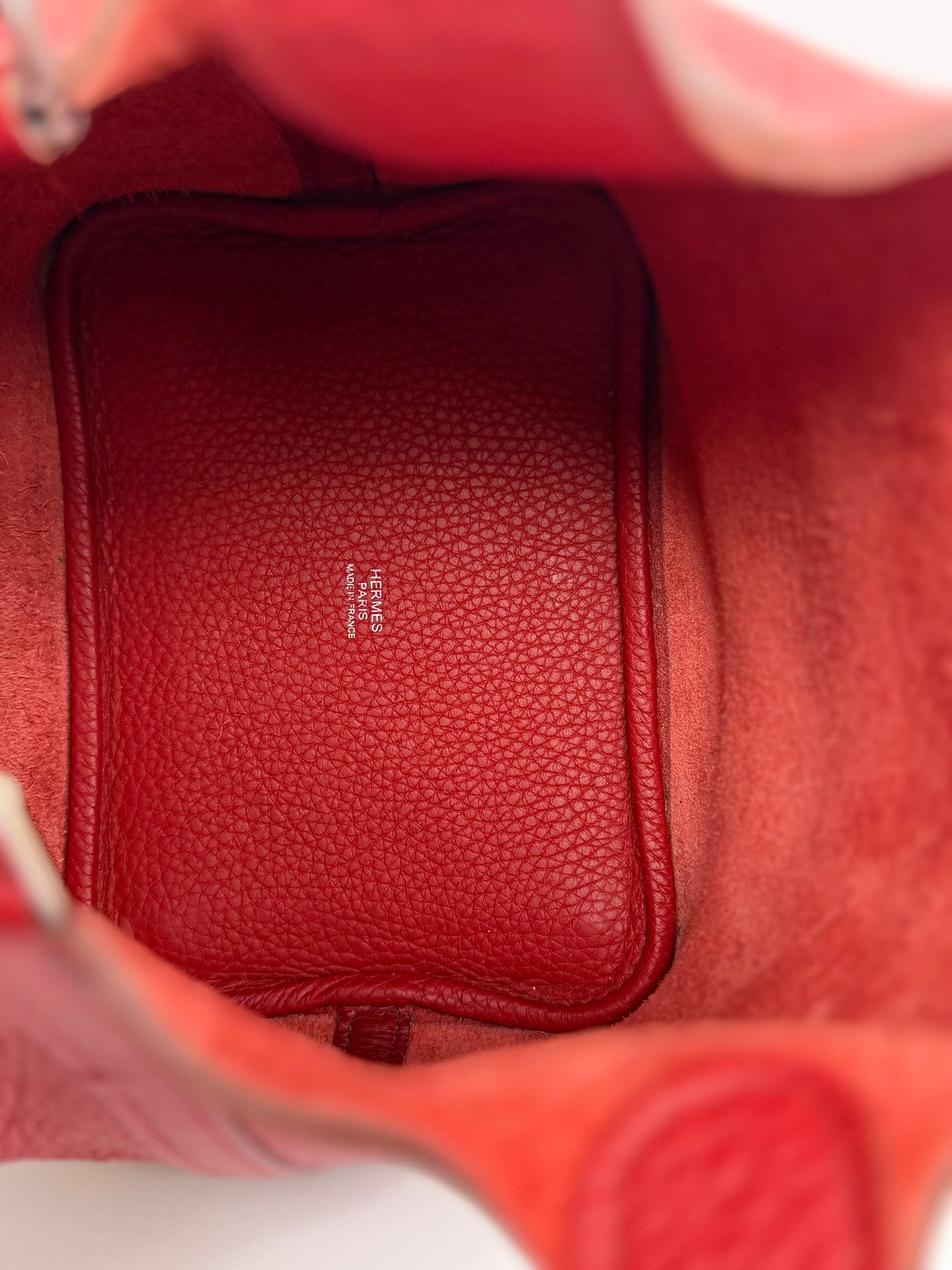 Pre-owned Hermes Red Epsom leather picotin 18 handbag